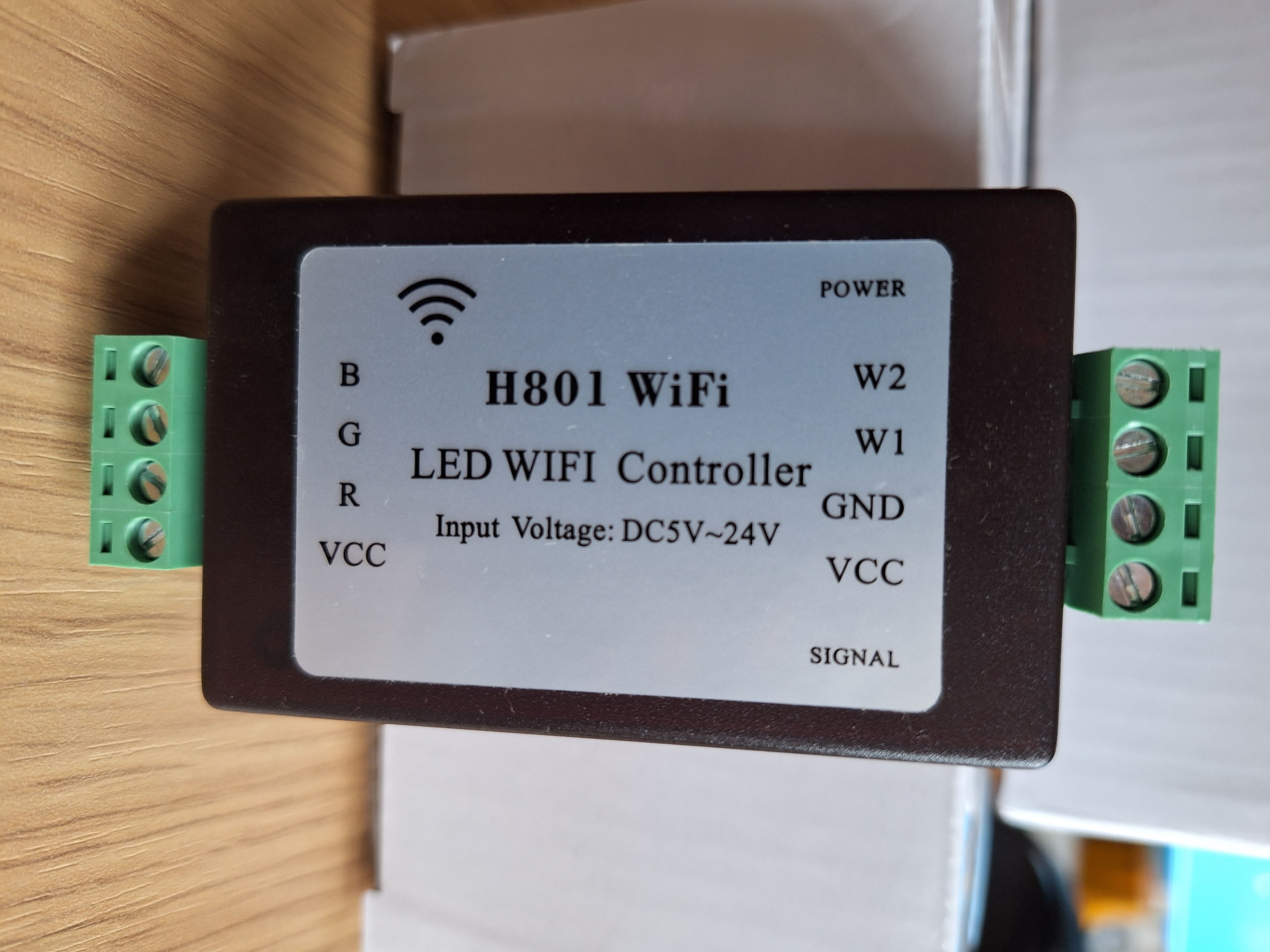 Verkaufe LED Controller H801 Wifi