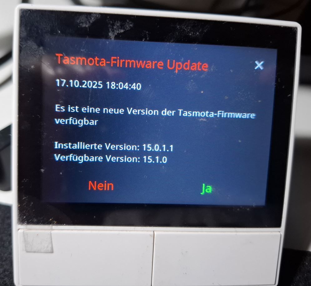 NS_Panel fragt nach firmware update.JPG
