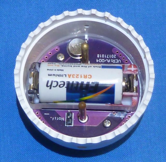 272_leakage-detector-inside-6x4.jpg